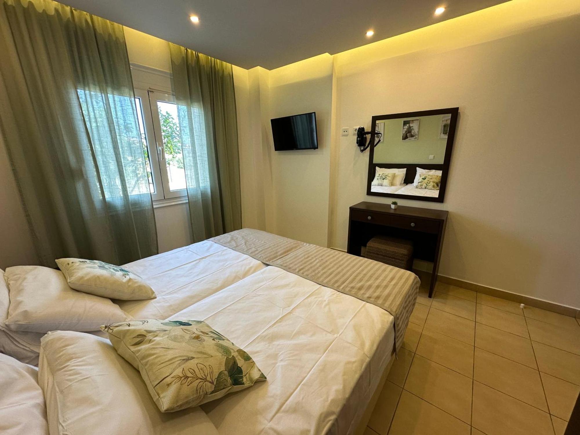 Shades Of Olive Apartment Pefkochori Exterior photo