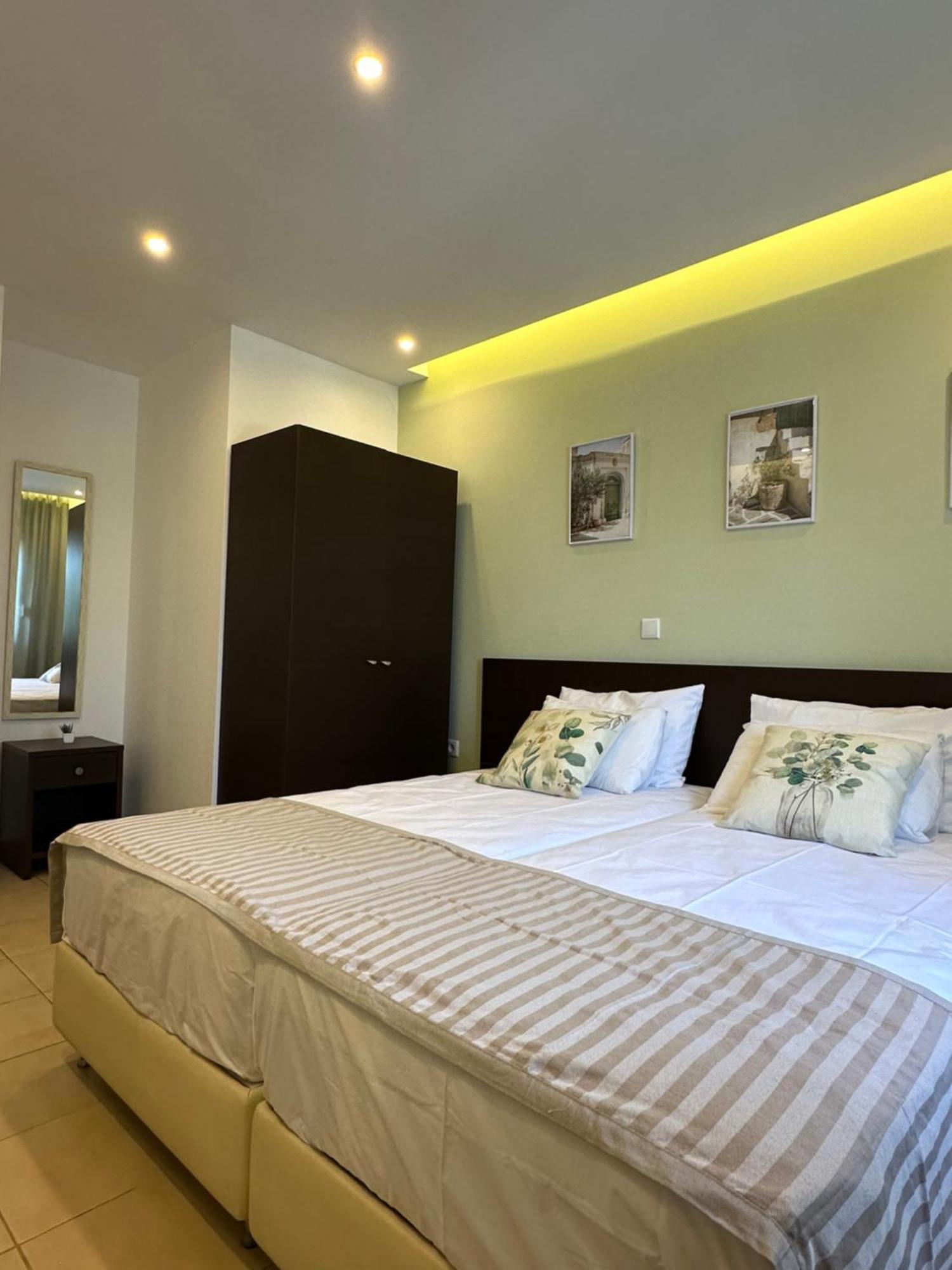 Shades Of Olive Apartment Pefkochori Exterior photo